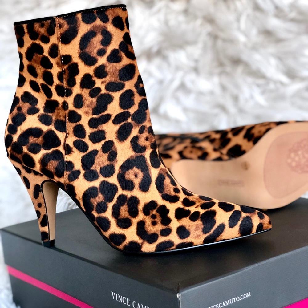 🎉 PRICE DROP LADIES! Vince Camuto leopard booties